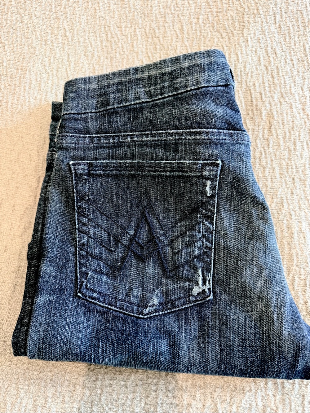 7 For All Mankind Women’s Dark Blue Bootcut Jeans “A” pocket